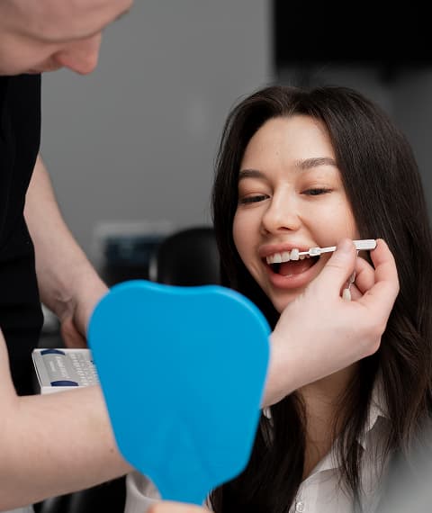 Why Choose Lakeshore Dental for Porcelain Veneers?